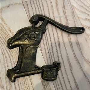 Vintage metal Wall-Mounted well pump